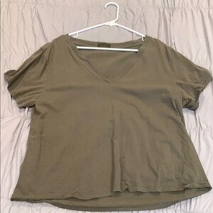 NUUDS Everyday V Neck